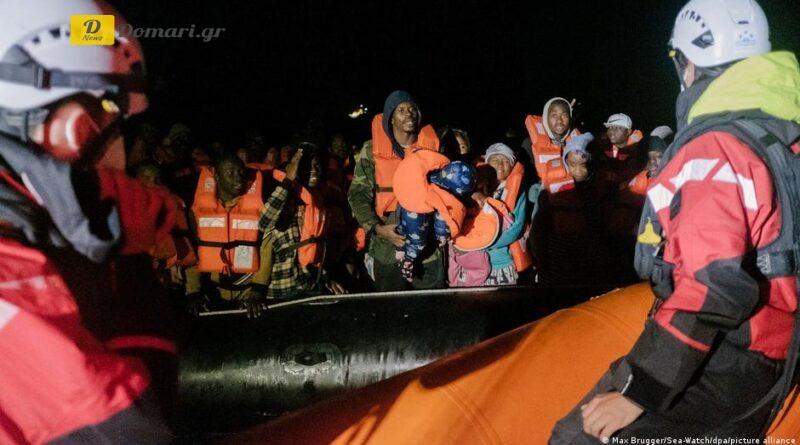 سفينة ألمانية تنقذ ما يقرب من 450 مهاجرا في البحر المتوسط