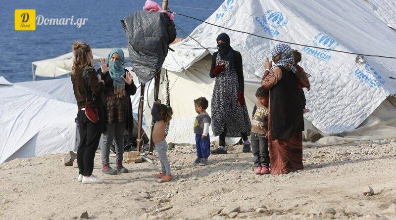 اليونان آلاف اللاجئين والمهاجرين على وشك أن يتركوا دون رعاية صحية