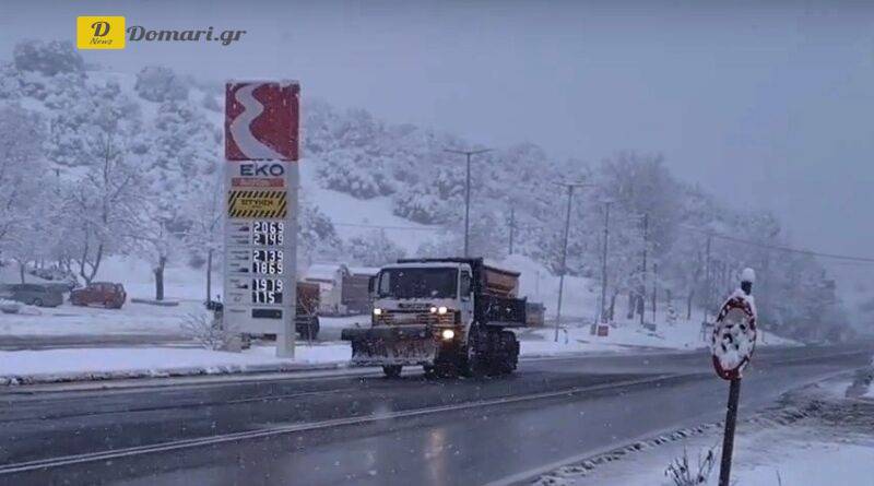 حث سائقي السيارات على تجنب الرحلات غير الضرورية في عطلة نهاية الأسبوع بسبب الثلوج في المناطق..