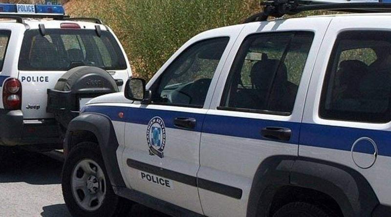 اعتقال اثنين لقيامهما بنقل مهاجرين دخلوا البلاد بطريقة غير شرعية