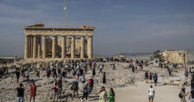 اليونان تطبق حدود دخول جديدة للأكروبوليس اعتبارًا من 4 سبتمبر بشكل تجريبي، وتُنفذ بشكل دائم اعتبارًا من 1 أبريل 2024