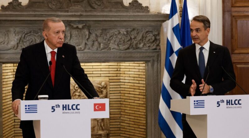 أثينا: ميتسوتاكيس وأردوغان يحددان طريق السلام والتعاون بين اليونان وتركيا