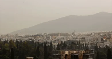 اليونان تحذيرات من تأثيرات الغبار الأفريقي على صحة المواطنين