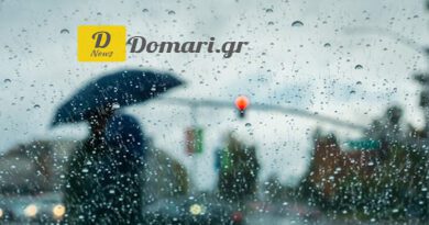 أمطار طينية وانخفاض في درجات الحرارة يجتاحان اليونان 