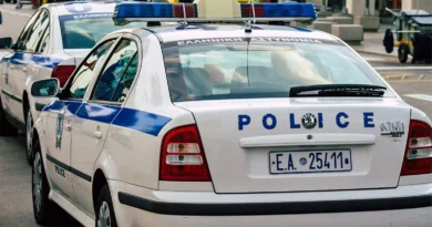 مأساة عائلية في جزيرة ساموس امرأة تبلغ من العمر 49 عامًا قتلـ ــت والدها