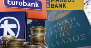 اليونان: وزير المالية يهدد البنوك بشأن خفض الرسوم والعمولات المفروضة على العملاء