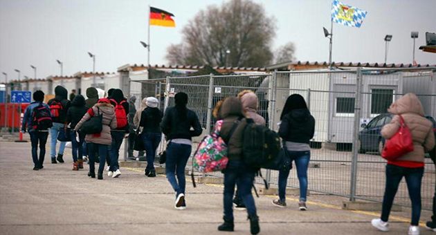 هل تستمر ألمانيا وجهة للاجئين أم أن التحولات في سياسة الهجرة الألمانية ستحد من ذلك؟
