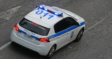 حادث دموي في مقهى للشيشة بأجيو بانتيليمون إصابة رجل سوري يبلغ من العمر 37 عاما