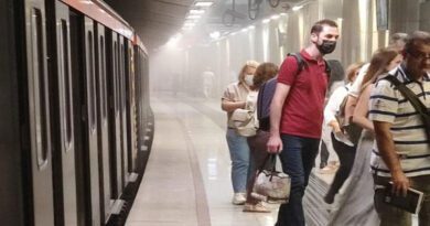 استعادة خطوط المترو في أثينا بعد عطل فني تسبب في انطلاق الدخان