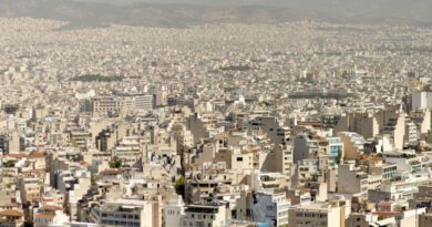 ارتفاع الإيجارات يشكل تحديا للطلاب في اليونان مع اقتراب نتائج القبول بالجامعة