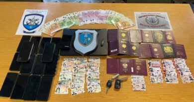 السلطات اليونانية تفكك شبكة تهريب مهاجرين من تركيا إلى جزيرة رودس