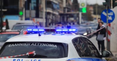 تكثيف الجهود الأمنية في أتيكا يسفر عن اعتقال 68 شخصا وتحرير مئات المخالفات المرورية