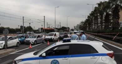 حادث مروري جديد يشل الحركة في أثينا بعد تصادم خمس مركبات