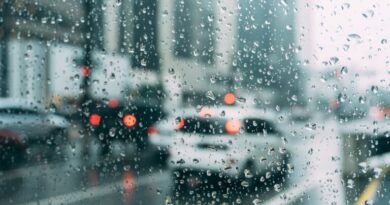 عواصف ورياح قوية تضرب اليونان - كيف سيكون الطقس غدا