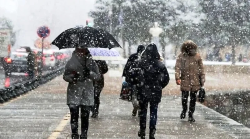 طقس شتوي قاسي يضرب أتيكا وشرق اليونان مع انخفاض درجات الحرارة إلى 6 درجات تحت الصفر