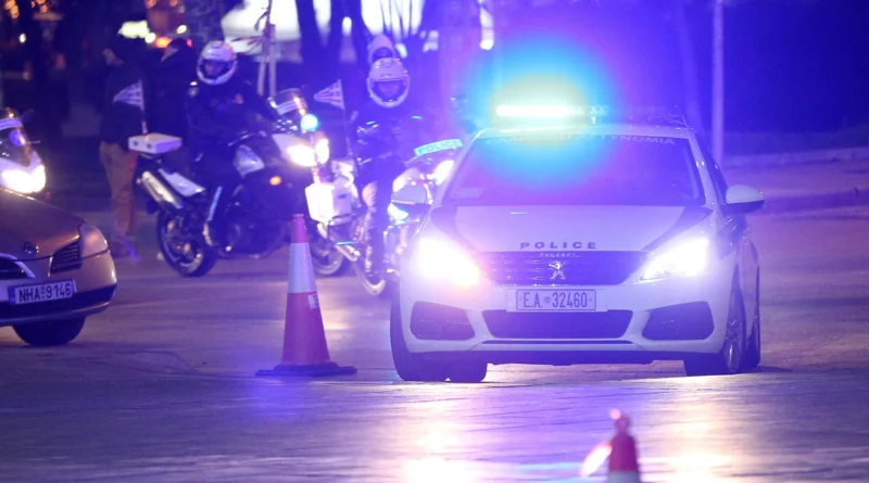 سطو مسلح على متجر وفندق في أثينا خلال الليل