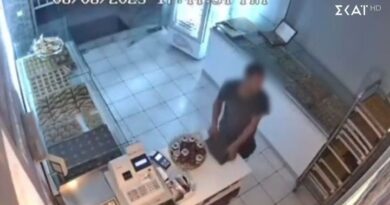 اقتحام محل حلويات بإيغاليو للمرة الثانية كاميرات المراقبة تكشف هوية اللص المنظم