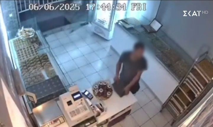 اقتحام محل حلويات بإيغاليو للمرة الثانية كاميرات المراقبة تكشف هوية اللص المنظم