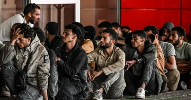 Greek Parliament Passes Strict Law Against Illegal Migration with Harsh Penalties and 10Year Entry Ban
